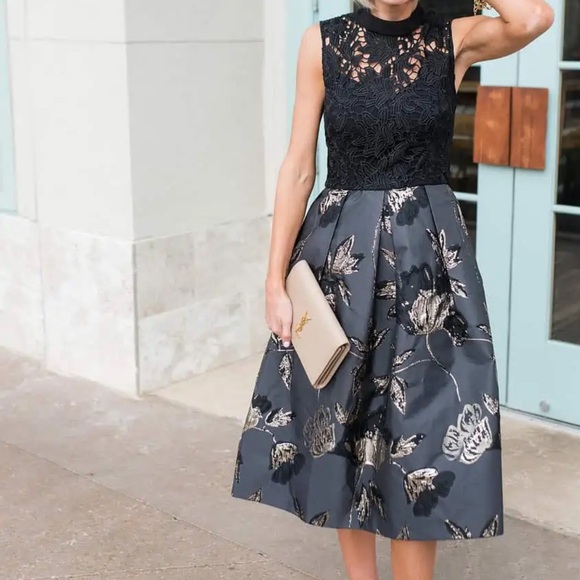 Hutch Dress Size 4 - Picture 3 of 9